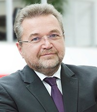 Photo of Bernd Redecker